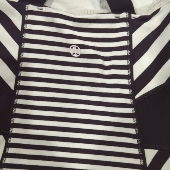 Lululemon Work It Out Tank Black & Mint - Picture 9 of 10